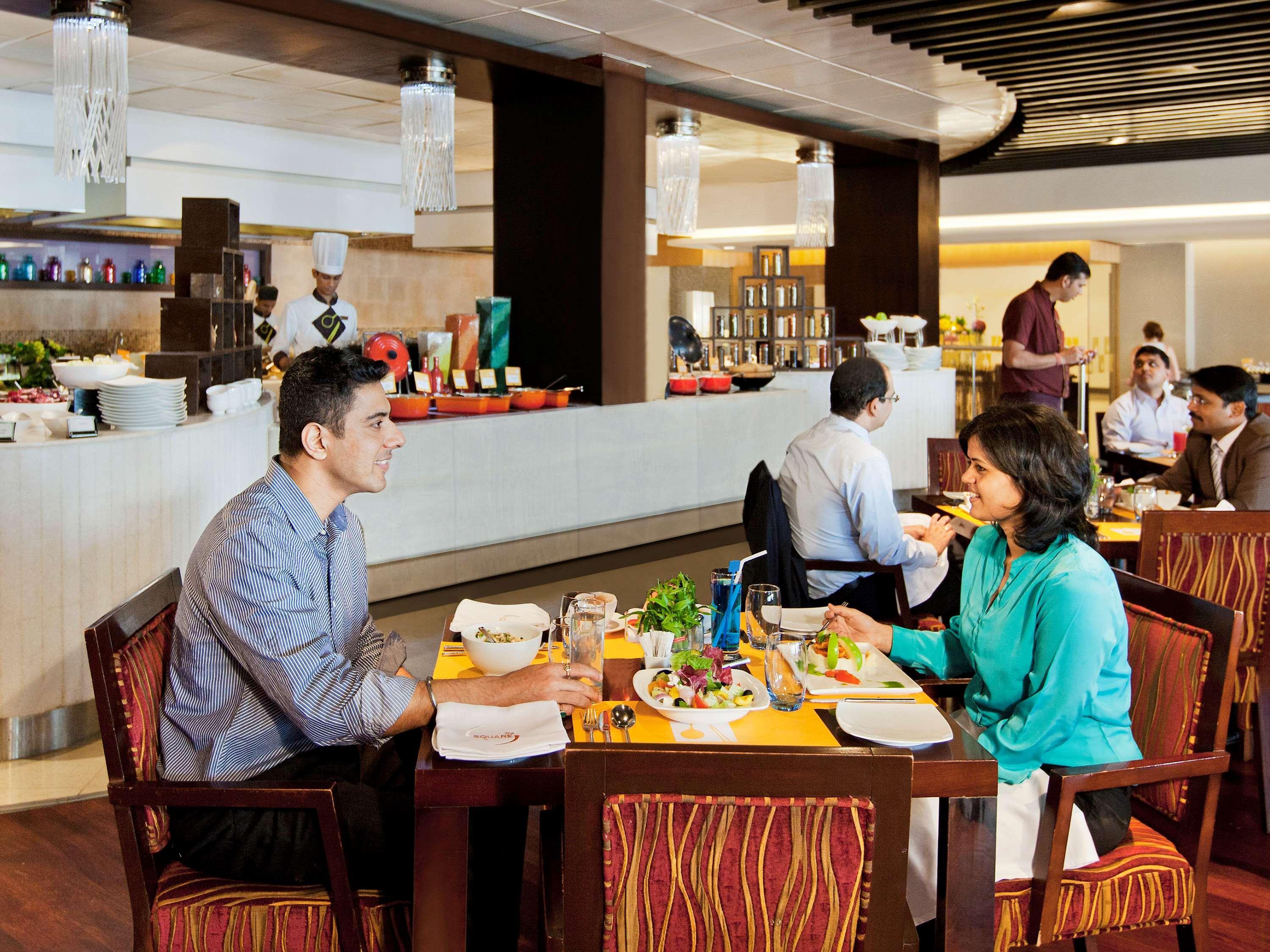 Novotel Mumbai Juhu Beach Екстер'єр фото The Park, Hyderabad
